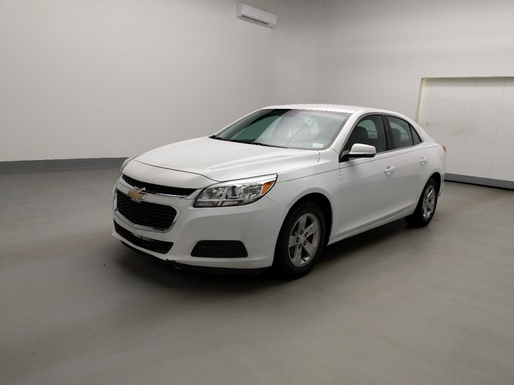 Used 2016 Chevrolet Malibu Driver Front Bumper