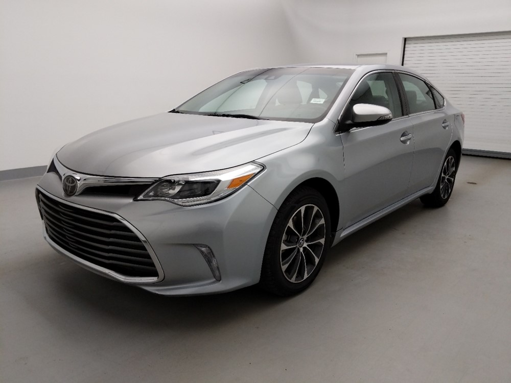 Used 2018 Toyota Avalon Driver Front Bumper