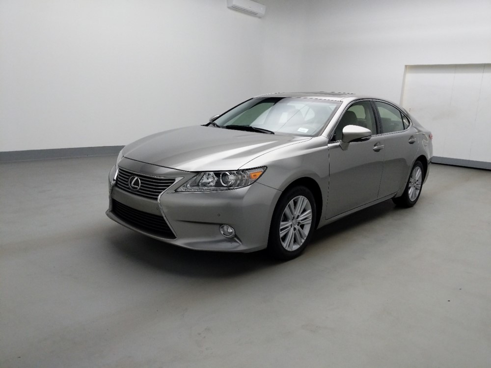 Used 2015 Lexus ES 350 Driver Front Bumper
