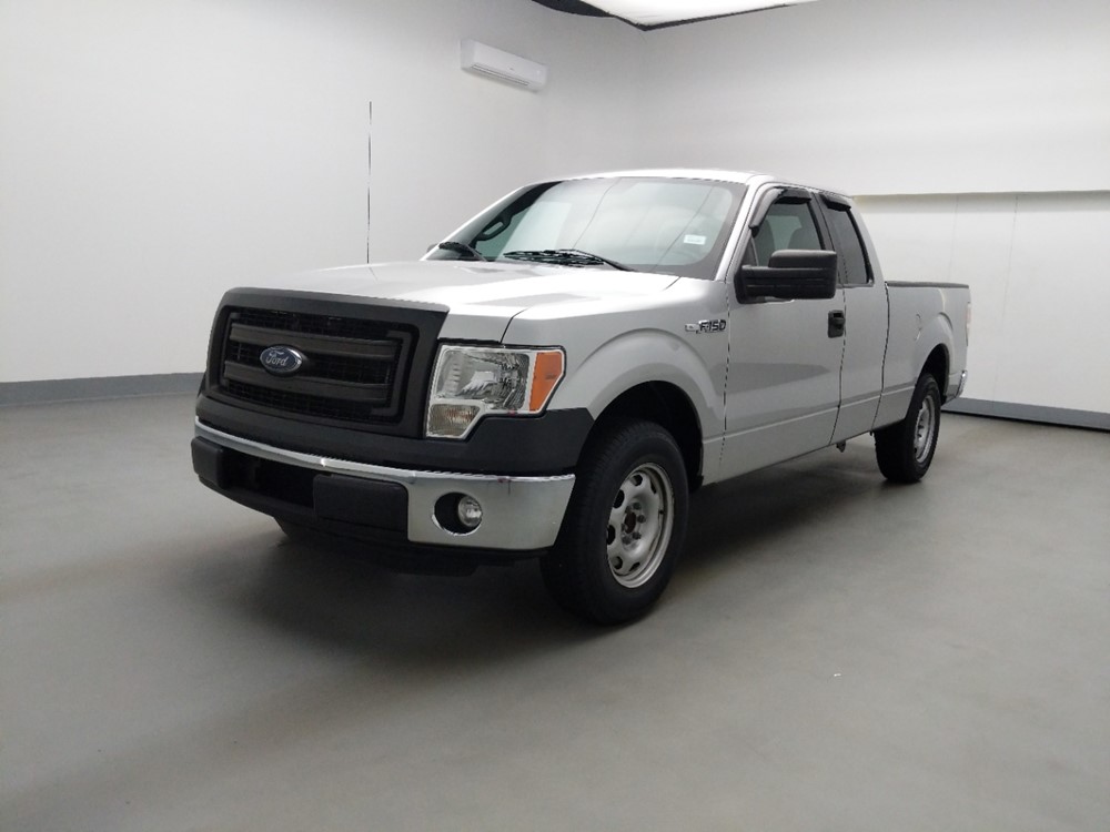 Used 2013 Ford F-150 Driver Front Bumper