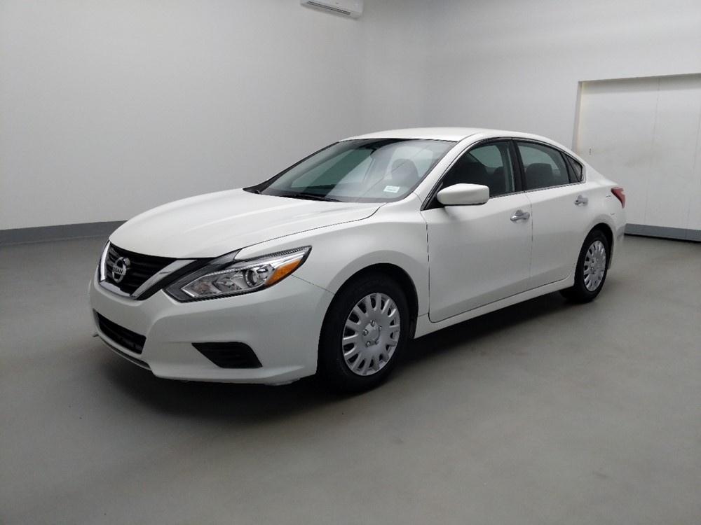 Used 2017 Nissan Altima Driver Front Bumper