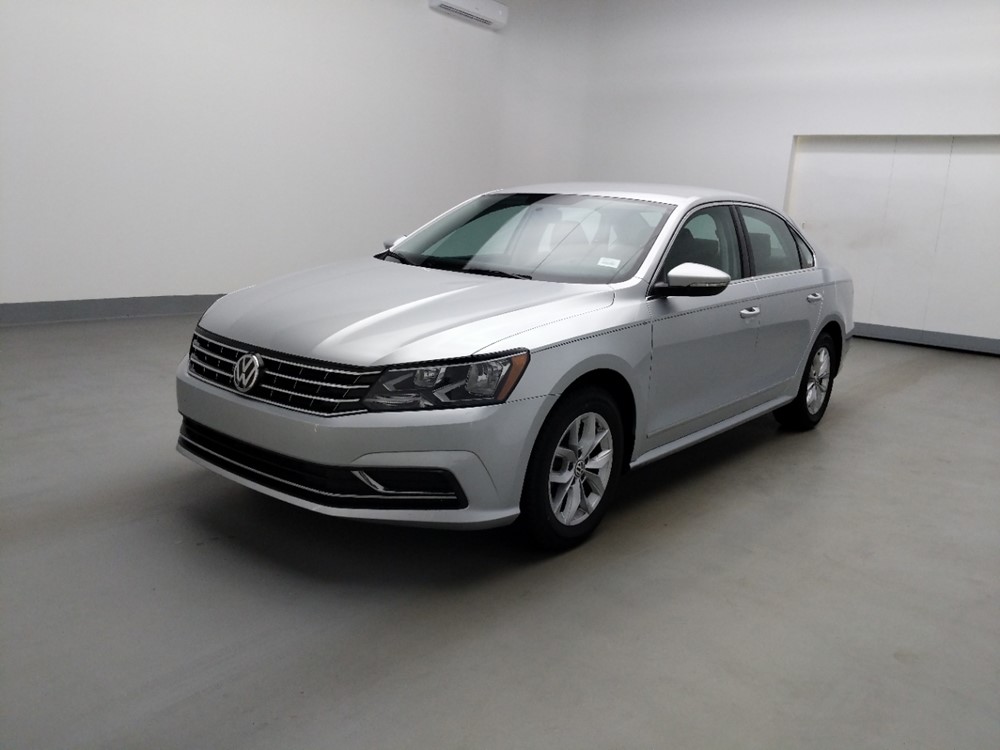 Used 2017 Volkswagen Passat Driver Front Bumper