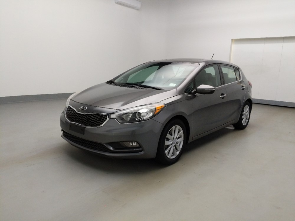 Used 2015 Kia Forte5 Driver Front Bumper