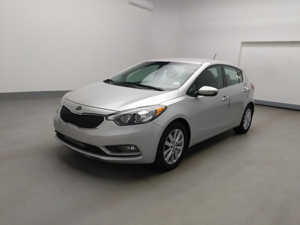 Used 2015 Kia Forte5 Driver Front Bumper