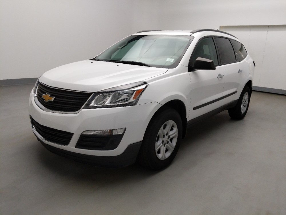 Used 2017 Chevrolet Traverse Driver Front Bumper