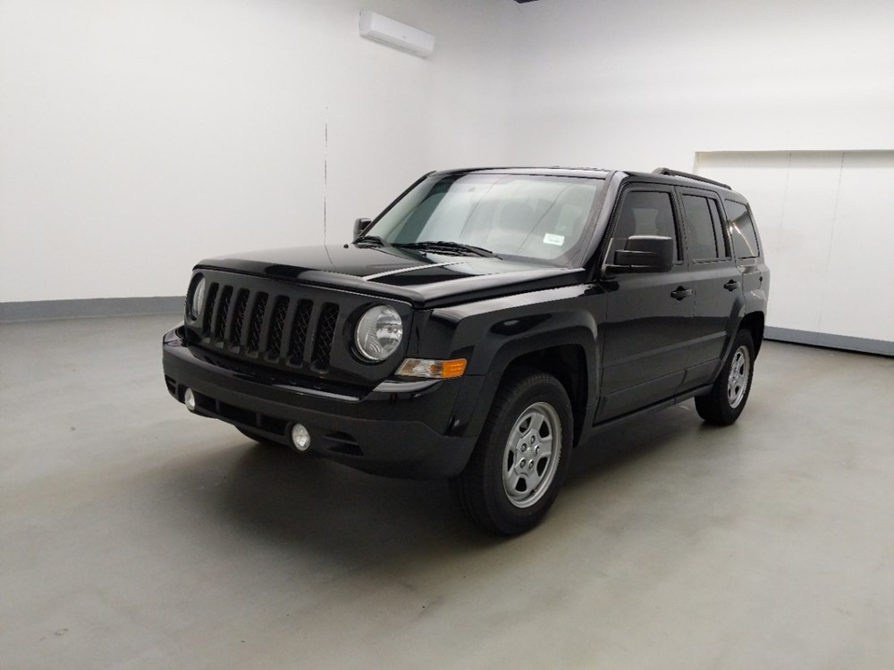 Used 2015 Jeep Patriot Driver Front Bumper