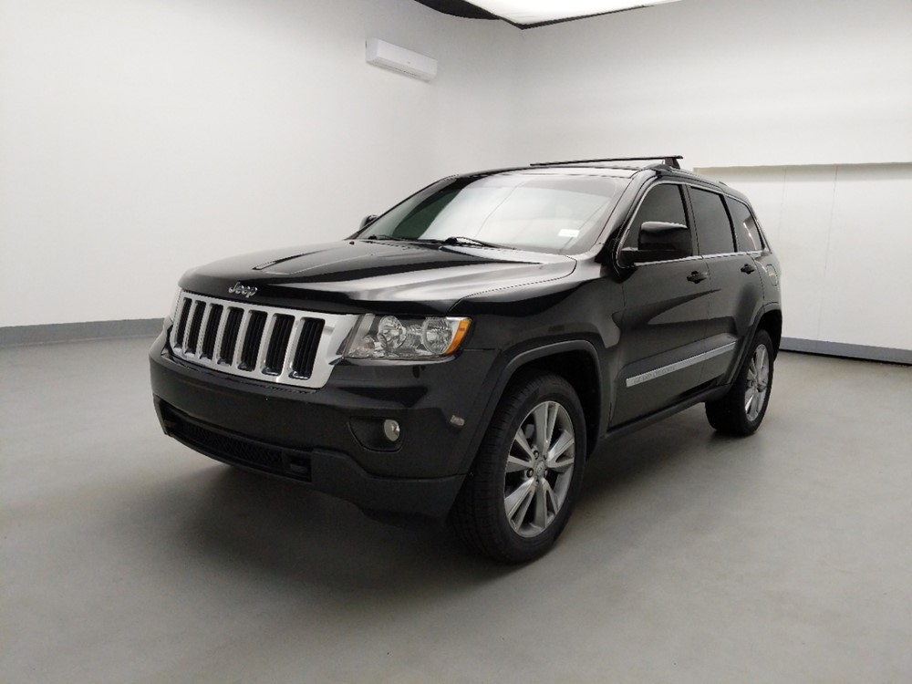 Used 2013 Jeep Grand Cherokee Driver Front Bumper