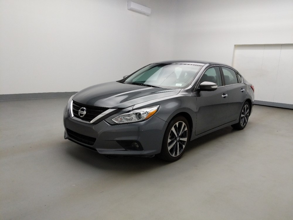 Used 2017 Nissan Altima Driver Front Bumper
