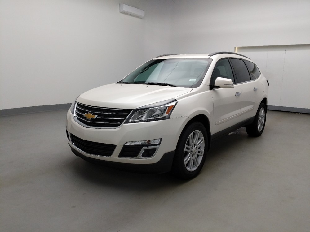 Used 2015 Chevrolet Traverse Driver Front Bumper