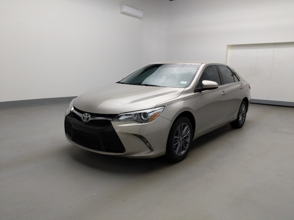 Used 2017 Toyota Camry Driver Front Bumper