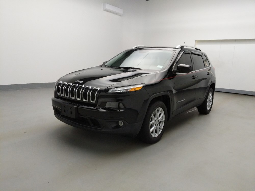 Used 2018 Jeep Cherokee Driver Front Bumper