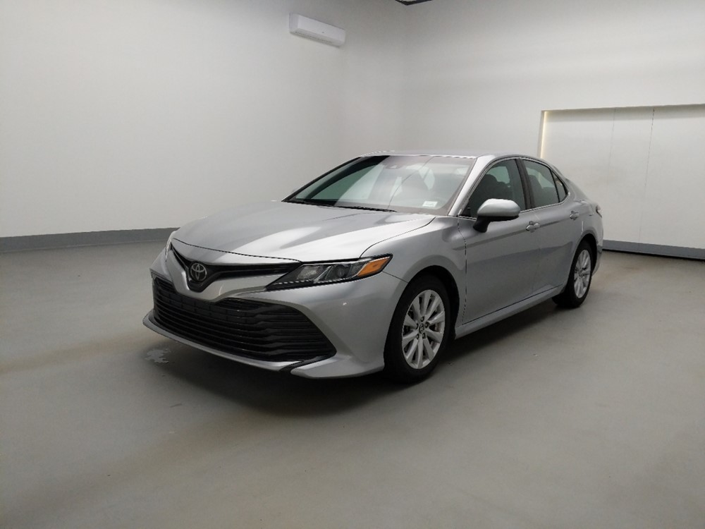 Used 2018 Toyota Camry Driver Front Bumper