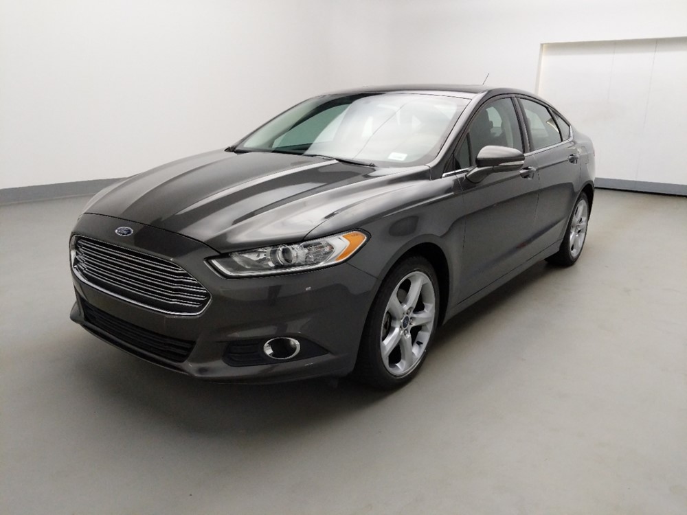 Used 2016 Ford Fusion Driver Front Bumper