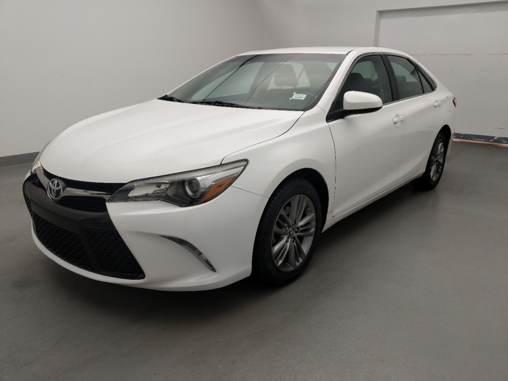 Used 2015 Toyota Camry Driver Front Bumper