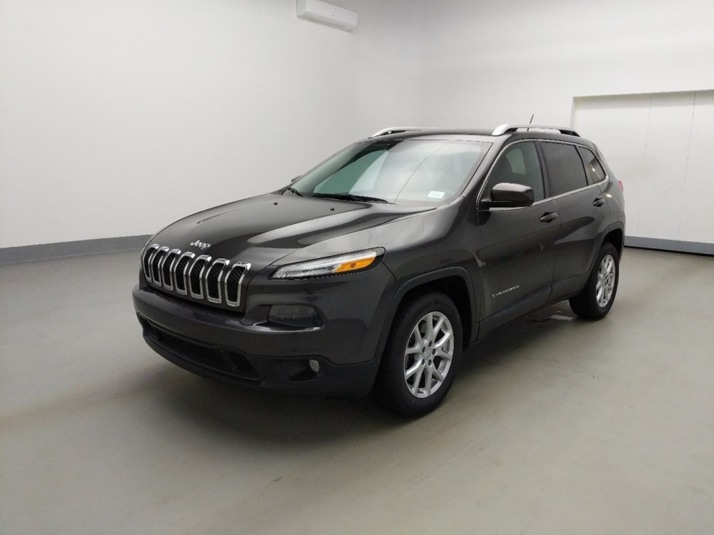 Used 2014 Jeep Cherokee Driver Front Bumper