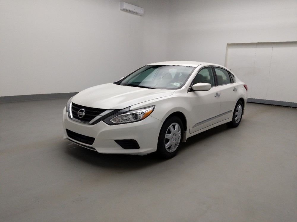 Used 2016 Nissan Altima Driver Front Bumper