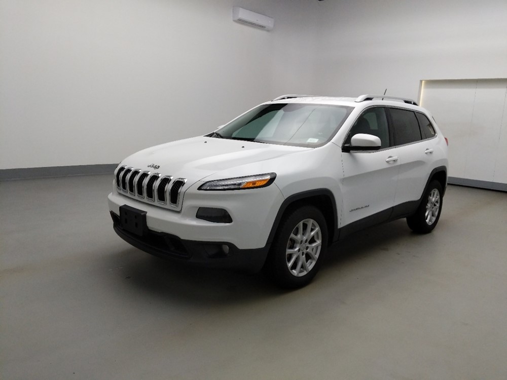 Used 2015 Jeep Cherokee Driver Front Bumper