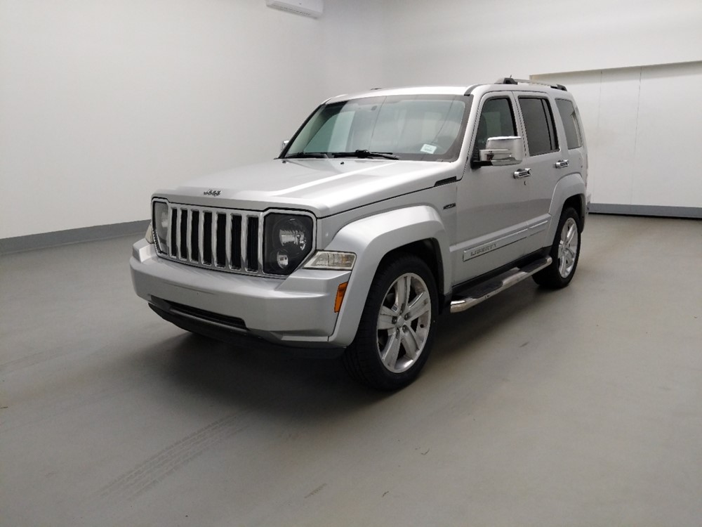 Used 2012 Jeep Liberty Driver Front Bumper