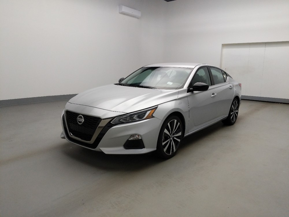 Used 2019 Nissan Altima Driver Front Bumper