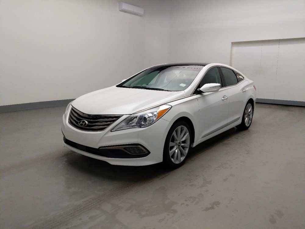 Used 2016 Hyundai Azera Driver Front Bumper