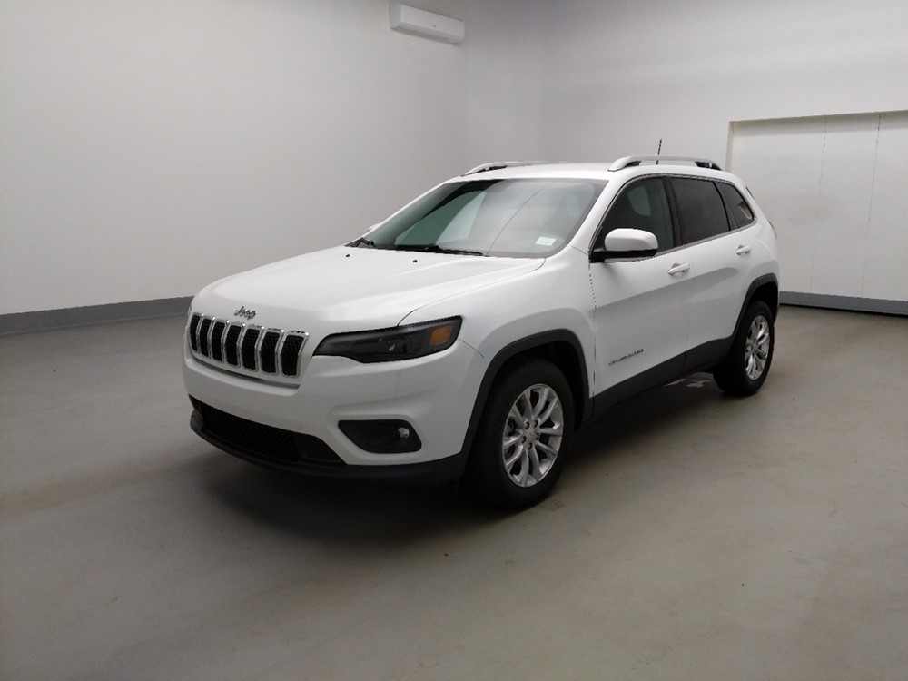 Used 2019 Jeep Cherokee Driver Front Bumper
