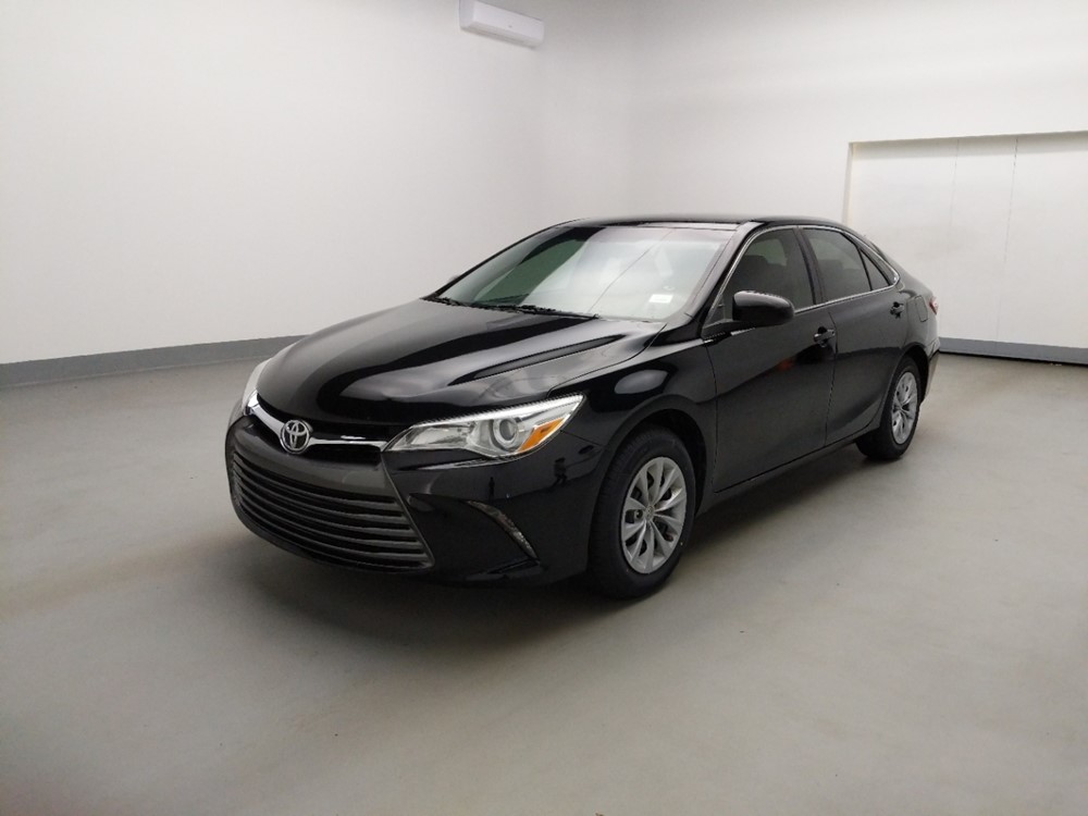 Used 2017 Toyota Camry Driver Front Bumper