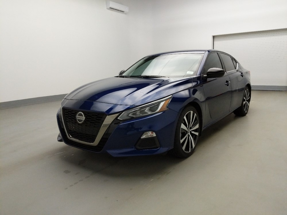 Used 2019 Nissan Altima Driver Front Bumper