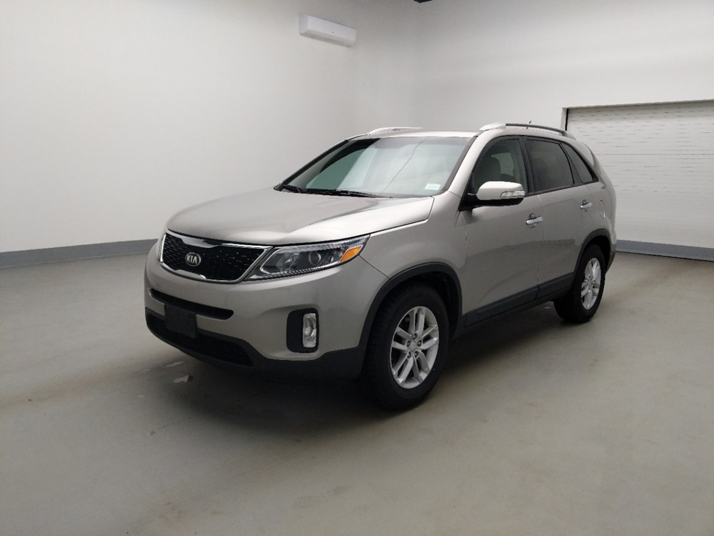 Used 2014 Kia Sorento Driver Front Bumper