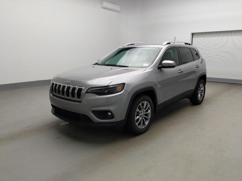 Used 2019 Jeep Cherokee Driver Front Bumper