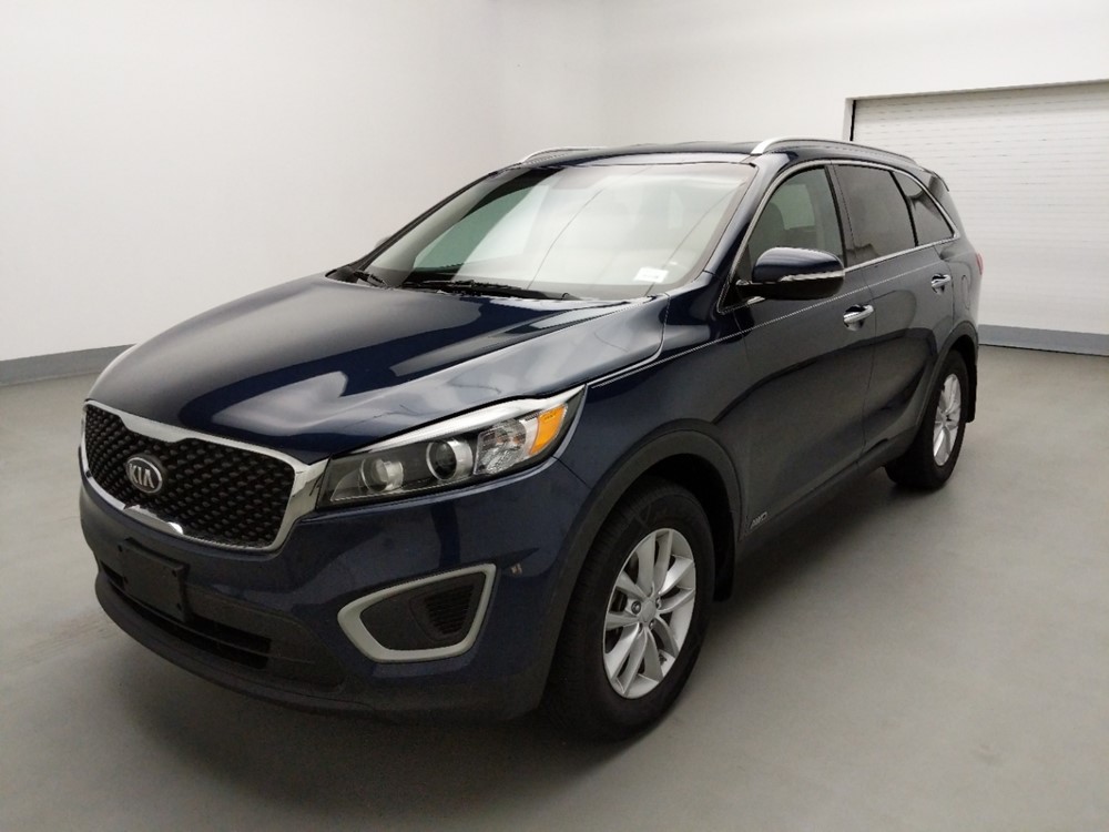Used 2017 Kia Sorento Driver Front Bumper