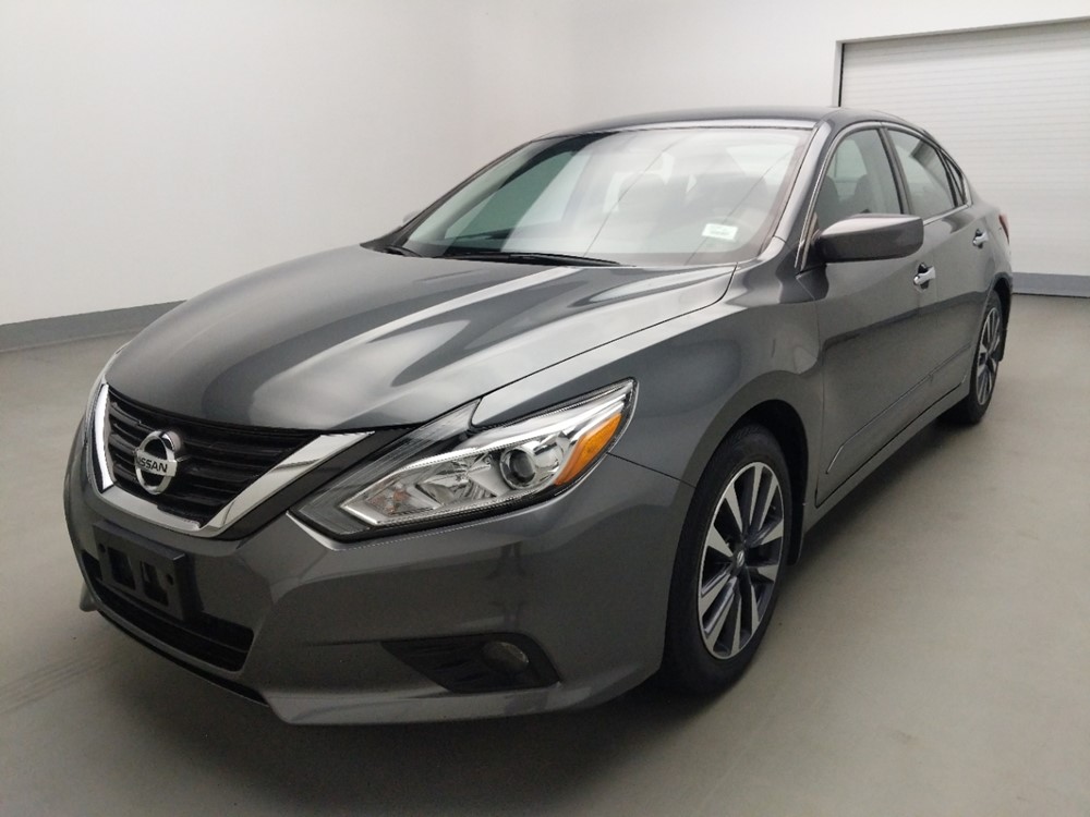 Used 2017 Nissan Altima Driver Front Bumper