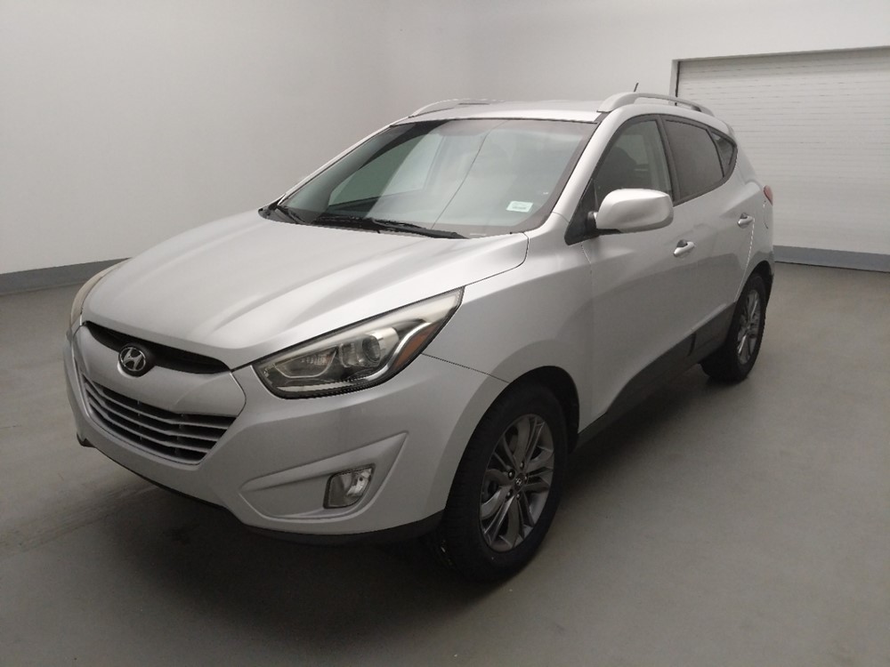 Used 2014 Hyundai Tucson Driver Front Bumper