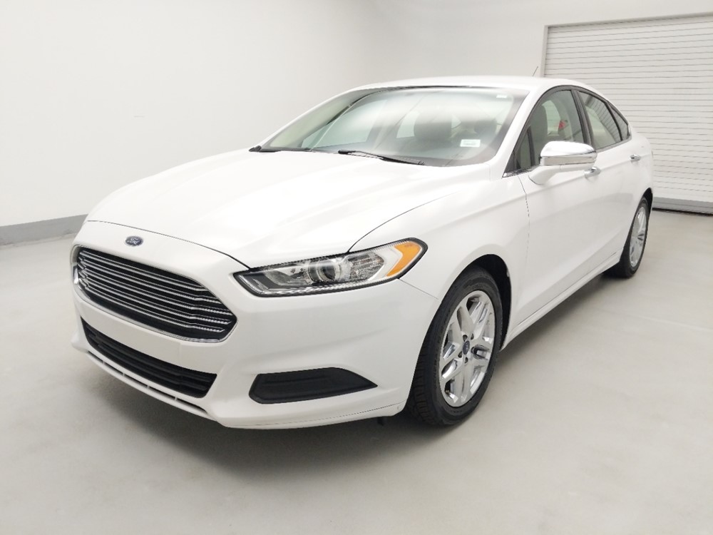 Used 2016 Ford Fusion Driver Front Bumper