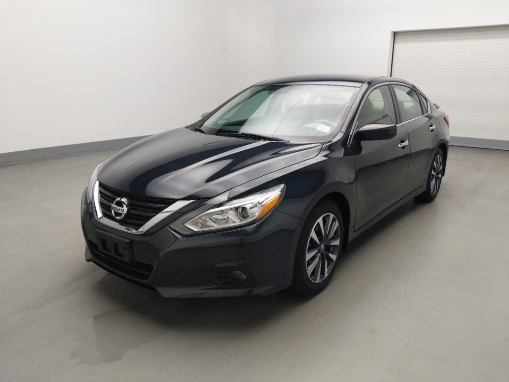Used 2017 Nissan Altima Driver Front Bumper