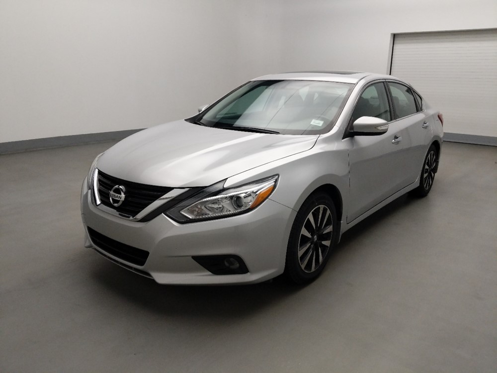 Used 2018 Nissan Altima Driver Front Bumper