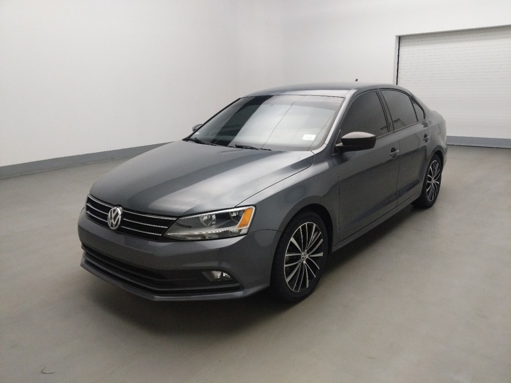 Used 2016 Volkswagen Jetta Driver Front Bumper