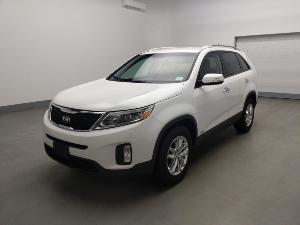 Used 2014 Kia Sorento Driver Front Bumper