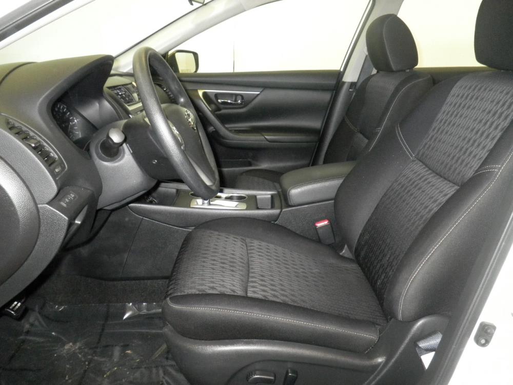 2016 Nissan Altima - Driver Front Seat