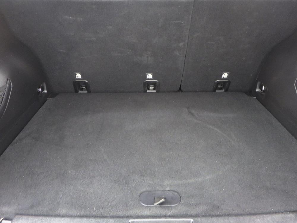 2016 Jeep Renegade - Trunk