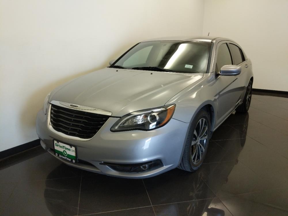 2014 Chrysler 200 - Driver Front Bumper