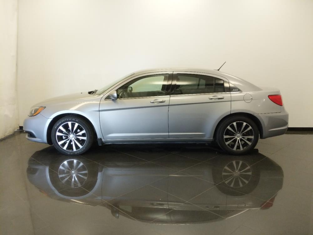 2014 Chrysler 200 - Driver Front Side