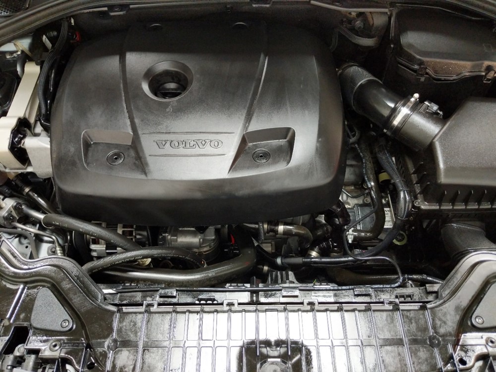 2017 Volvo V60 - Engine