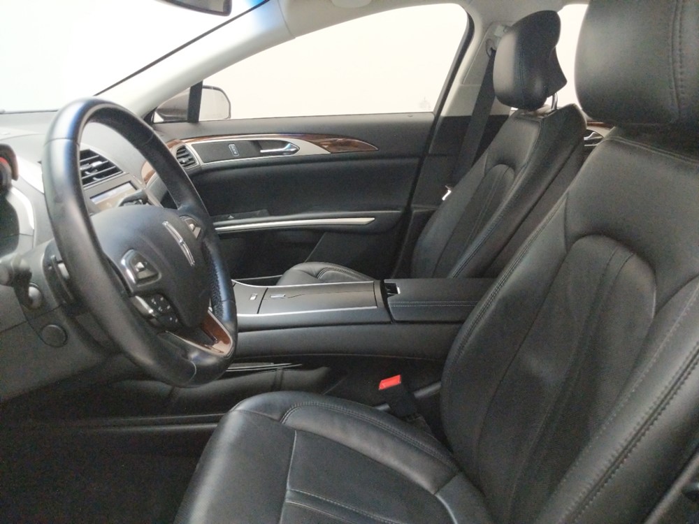 2015 Lincoln MKZ - Driver Front Seat