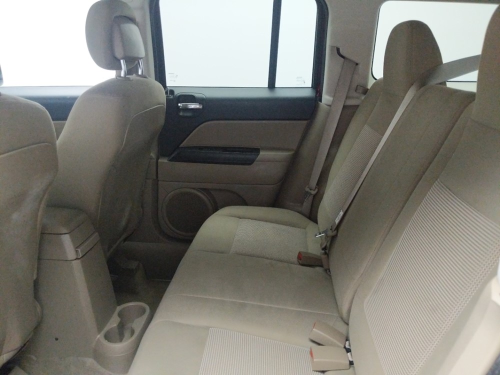 2014 Jeep Patriot - Driver Rear Seat