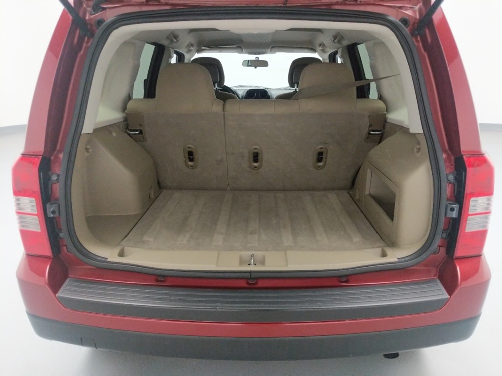2014 Jeep Patriot - Trunk