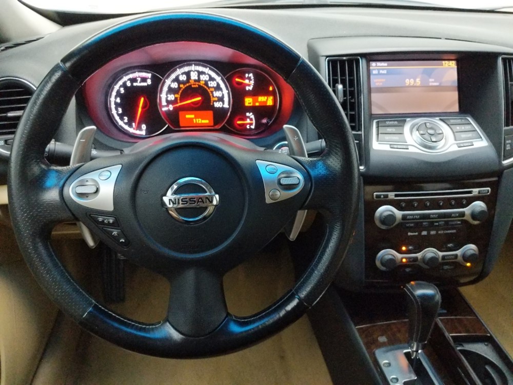 2009 Nissan Maxima - Driver Dash