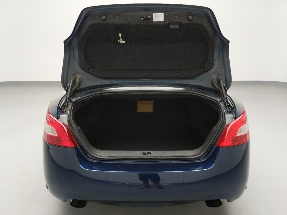 2009 Nissan Maxima - Trunk