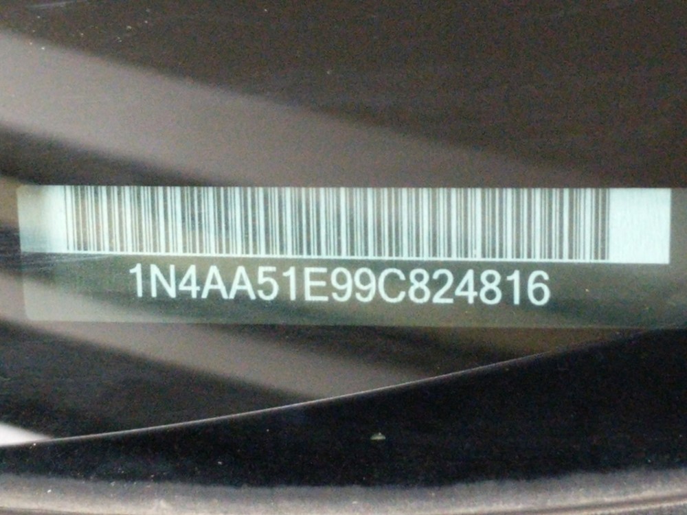 2009 Nissan Maxima - VIN Plate