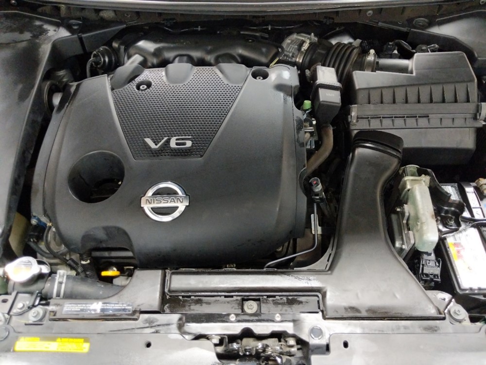 2009 Nissan Maxima - Engine