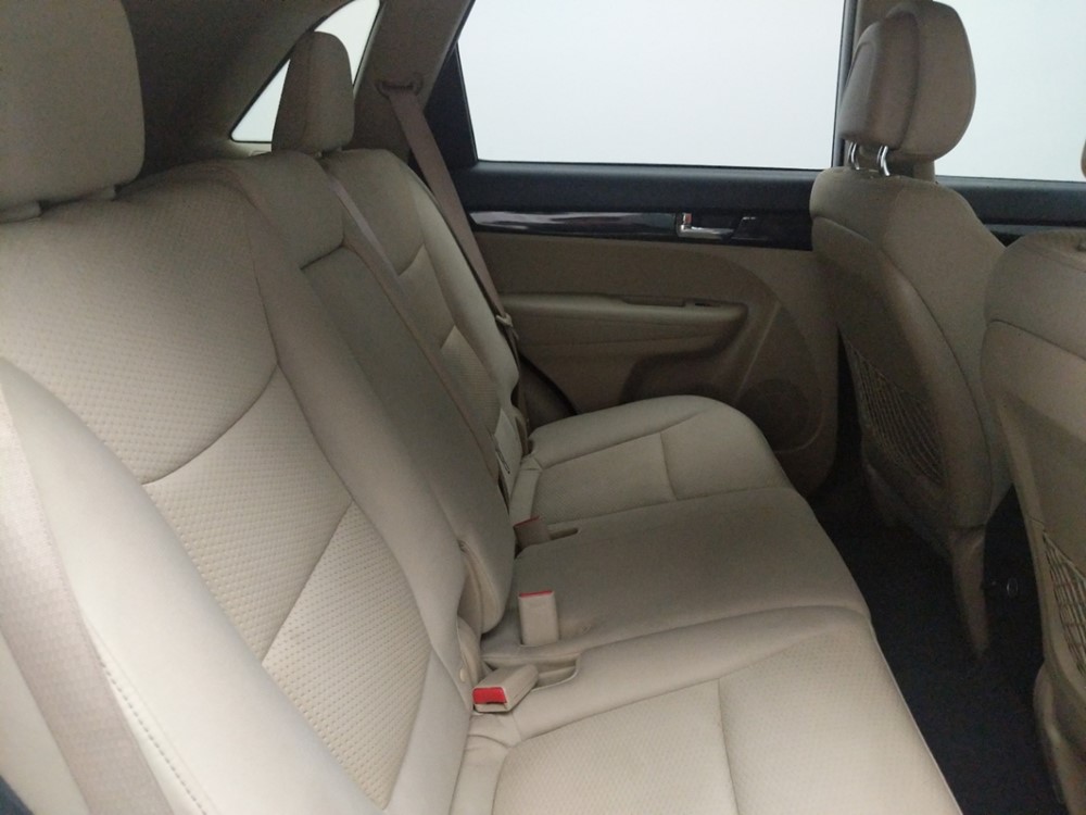 2011 Kia Sorento - Passenger Rear Seat